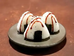 Onigiri tuna phila x1