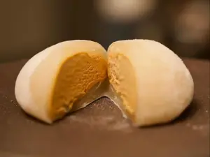 Mochi helado de dulce de leche