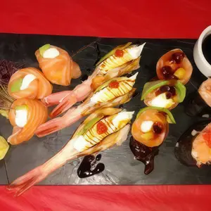 11 piezas geishas degustacion