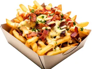 Papas fritas con cheddar y bacon