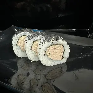 Roll tuna