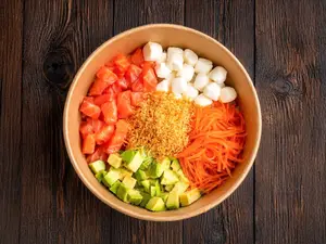 Baby salmon poke bowl (300g)