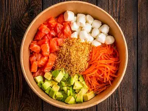 Salmon poke bowl (450g)