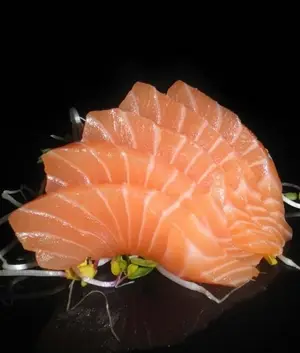 Sashimi de salmón 5u
