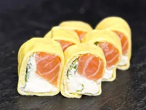 Tamago roll