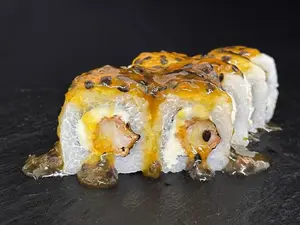 Tropical roll