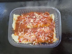 2 canelones jamón, queso y ricota