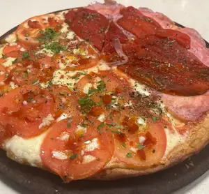Pizza 1/2 de napo, ja y morron