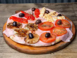 Pizza cuatro estaciones