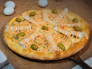 Pizza fugazzeta rellena chica