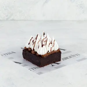 Brownie, d/leche y merengue