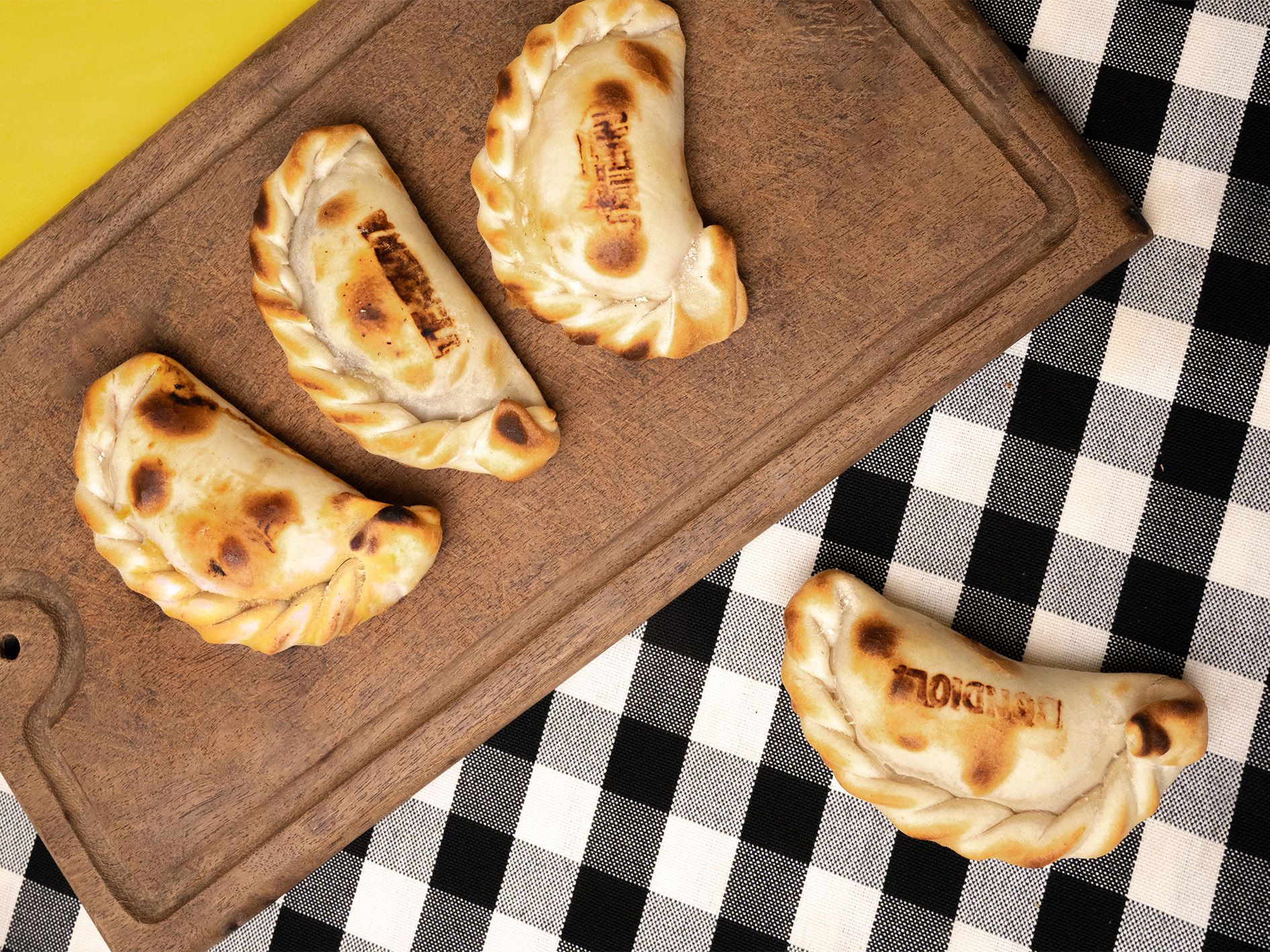 La Bomba Empanadas Tucumanas Recoleta