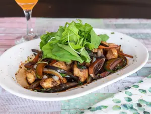 Pollo A La Oriental