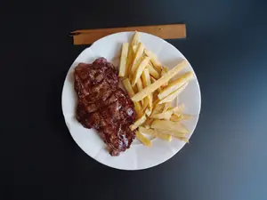 1/2 Bife De Chorizo Con FRITAS