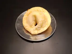 Empanada de cebolla y queso