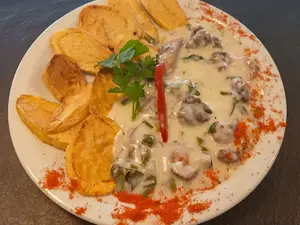 Mollejas al verdeo y españolas