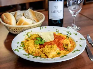 Arroz con pollo