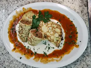Canelones a la bologñesa