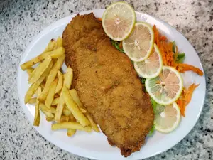 Menú Del Día - Supremita De Pollo Con Fritas