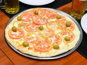 Pizza Napolitana 8 Porciones