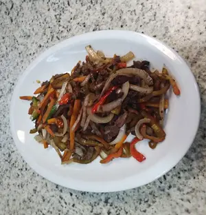 Wok de verduras c/filet