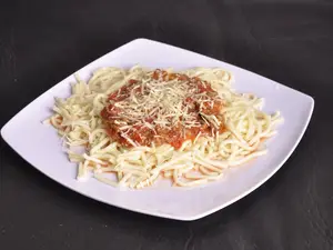 Fideos al Huevo con Salsa
