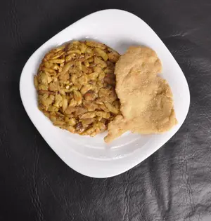 Milanesa de Pollo con Tortilla de Papas