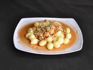 Ñoquis con Salsa