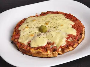 Waffle Pizza Muzza