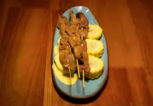 Anticucho de carne