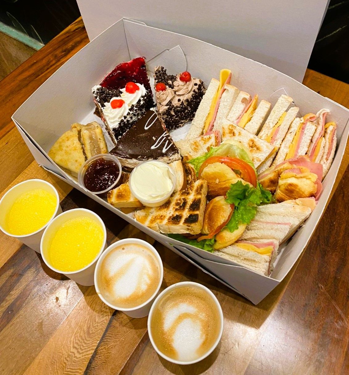 Portada de La Diva Cafe