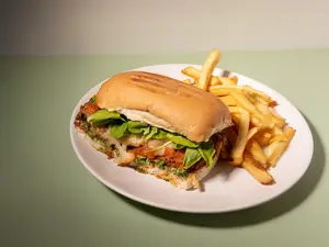 Sandwich Mila Brenjena Napo