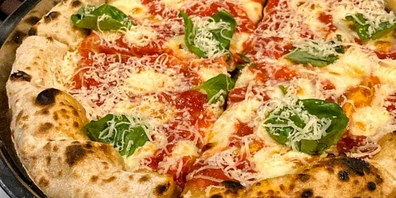 La Epica Pizza Love