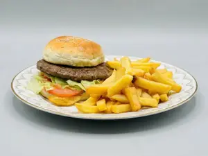 Hamburguesa con papas fritas