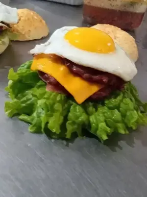 Hamburguesa casera doble