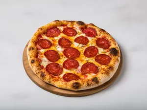 Pizza de peperoni - molde
