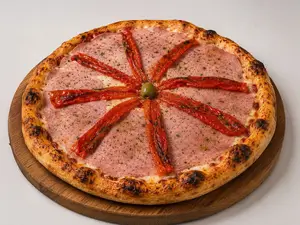 Pizza jamon y morrones - piedr
