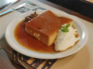 Flan casero mixto