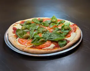 26 - Pizza albahaca