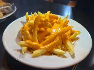 Papa grande con cheddar