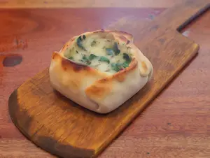 Canastita de queso y cebolla