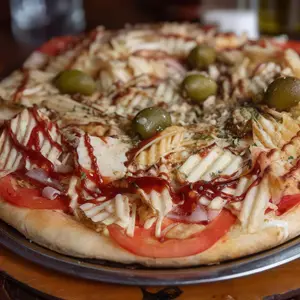 Pizza americana grande