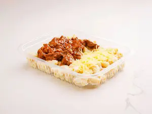 Goulash con pasta cremosa