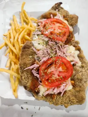 Milanapo de pollo + papas