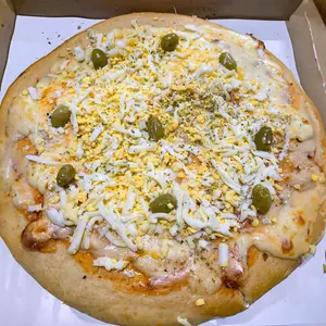 Pizza con huevo