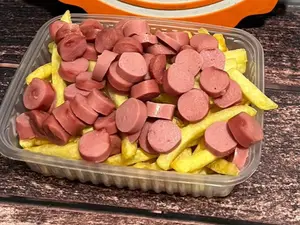Salchipapas