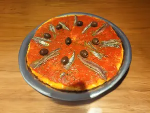 Pizza De Anchoas Grande