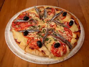 Chica Napolitana Con Anchoa