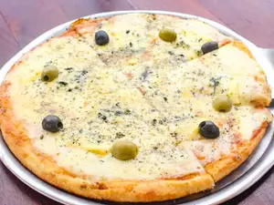 Cuatro Quesos Grande