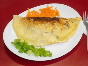 Omelette de jamón y queso